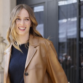 Herečka Maya Hawke zdárně kráčí ve stopách svých rodičů.