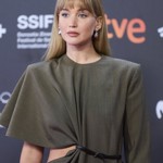 Na ofinu v poslední době nedají dopustit herečka Jennifer Lawrence...