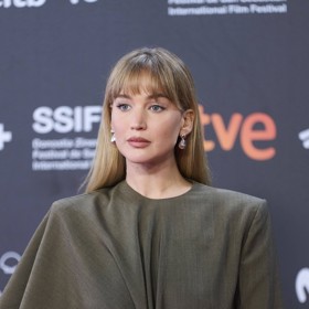 Na ofinu v poslední době nedají dopustit herečka Jennifer Lawrence...