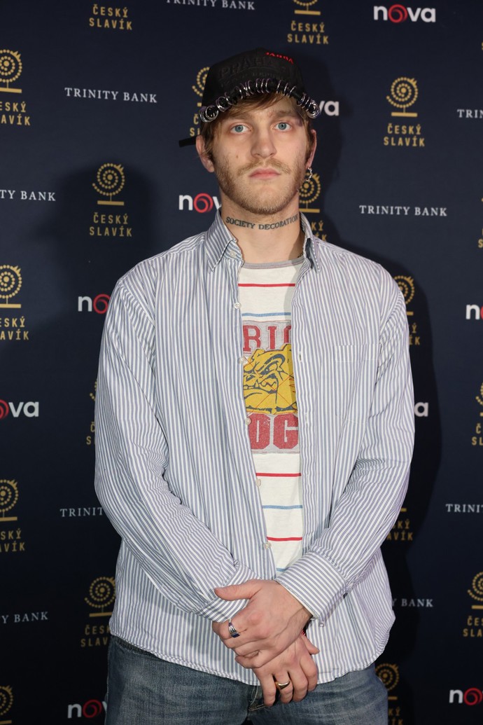 FOTO: Matěj Čech je vnukem Františka Ringo Čecha. – stránka 1