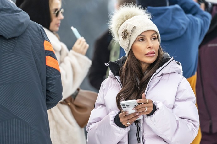 FOTO: Monika Jákliová zemřela. – stránka 9