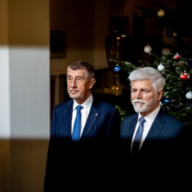 Kravaty mají skrytou symboliku a v politice to platí dvojnásob.