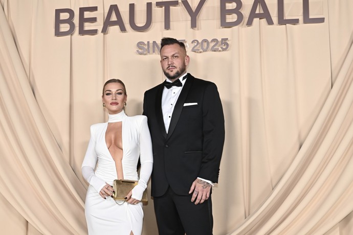 FOTO: Dominika Myslivcová s partnerem na plese Beauty Ball. – stránka 23
