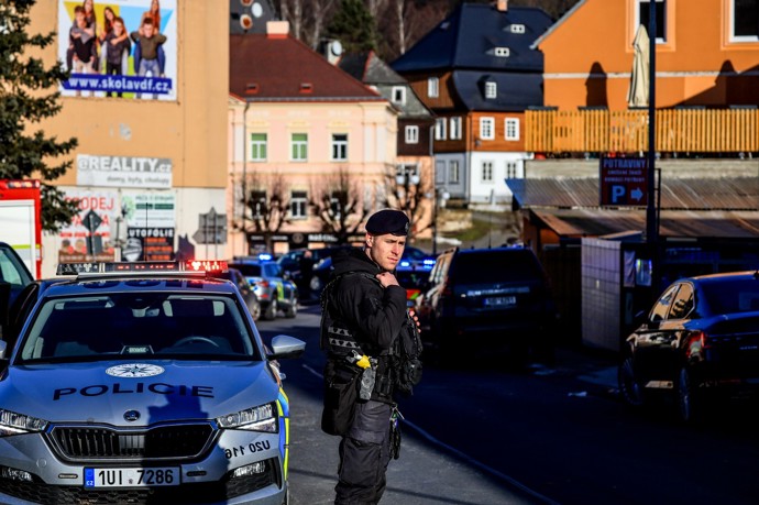 FOTO: Střelba v Chřibské.