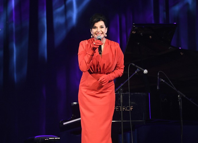 FOTO: Andrea Kalivodová zazpívala. – stránka 4