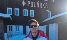 Původně se horská chata jmenovala Protěž, zpěvák ji ale přejmenoval na Polárka.