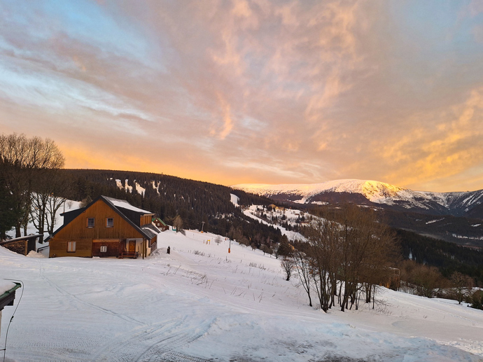 FOTO: Z chaty Polárka si můžete vychutnat dechberoucí výhledy. – stránka 1