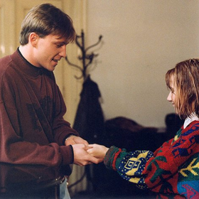 Vidět ho ale můžete i ve filmu Zamilovaná o dospívající dívce (Karolína Syrovátková), která se platonicky zamiluje do mladého učitele (Michal Dlouhý).