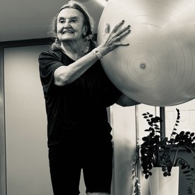 Eva Holubová viditelně zhubla.