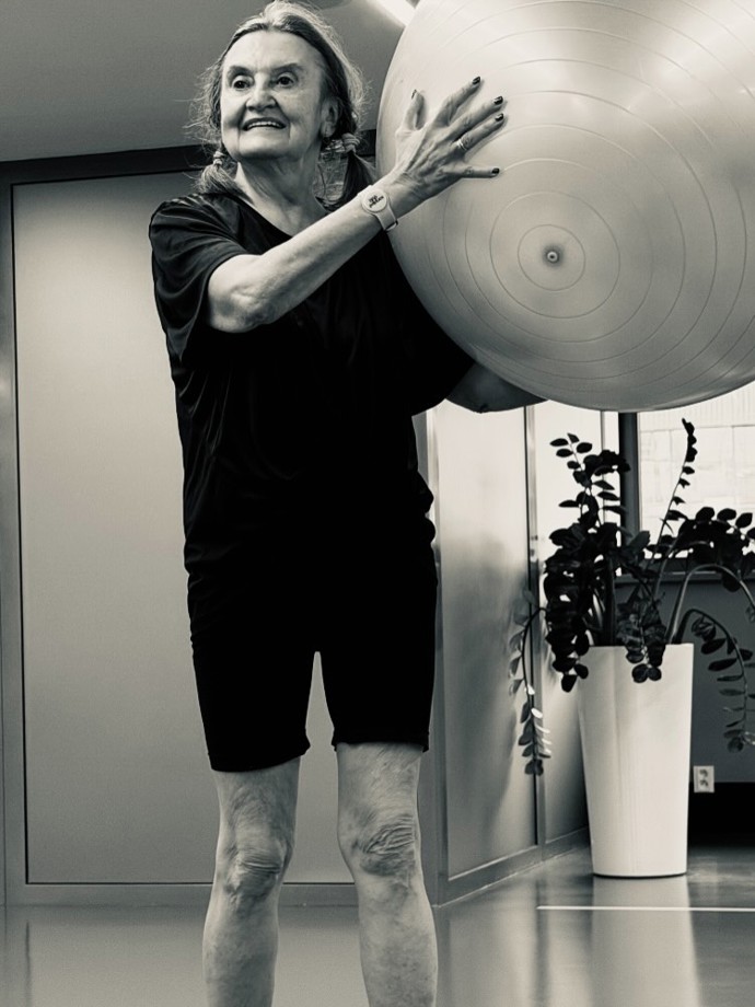 FOTO: Eva Holubová viditelně zhubla.