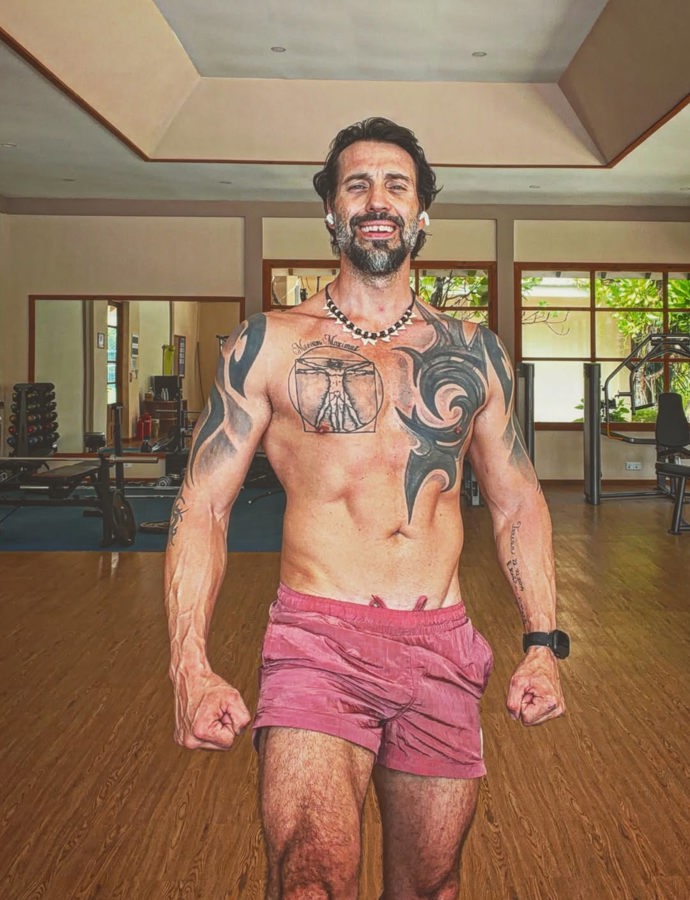 FOTO: Václav Noid Bárta má skvělou postavu. – stránka 2