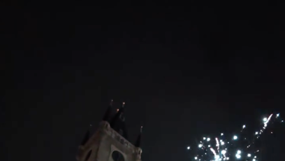 FOTO: Pár ohňostrojů lítalo.