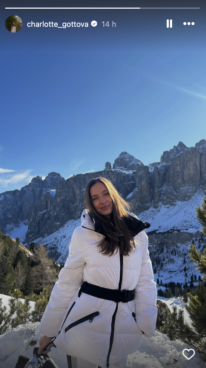 FOTO: Charlotte Gottová je krásná slečna.