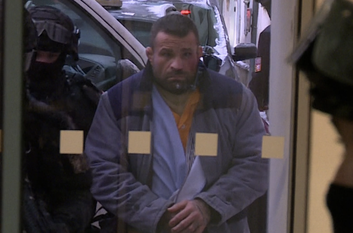 FOTO: Karlos Vémola stále zůstává ve vazbě. – stránka 1