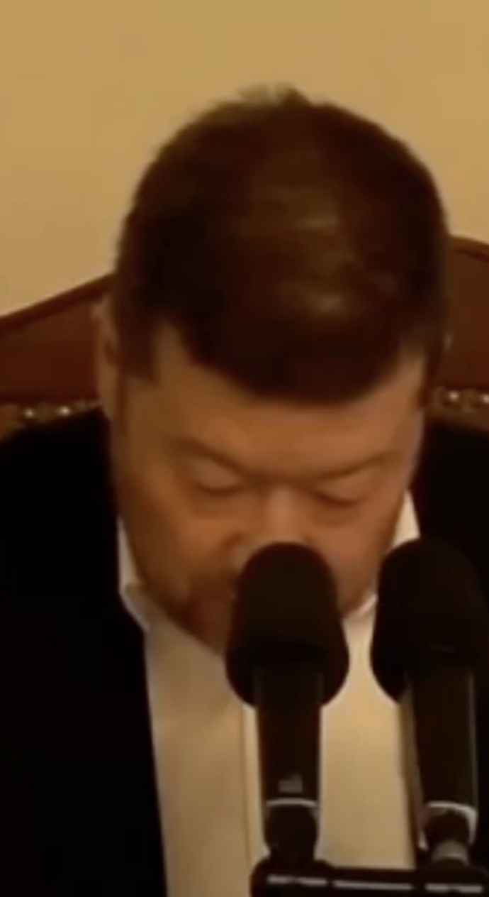 FOTO: Předseda sněmovny Okamura byl naprosto zmatený. – stránka 18