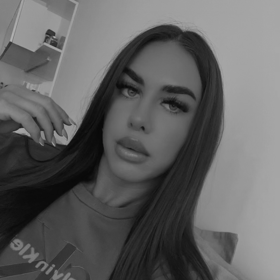 Dolli Molnár byla brutálně zavražděna.