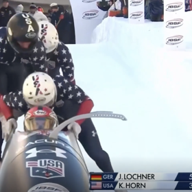 Jednomu z nich se, však smýkla noha.