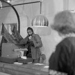 Kvůli této scéně musel podávat vysvětlení na policejní stanici. 