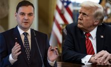 Petr Macinka se asi inspiroval u Donalda Trumpa.