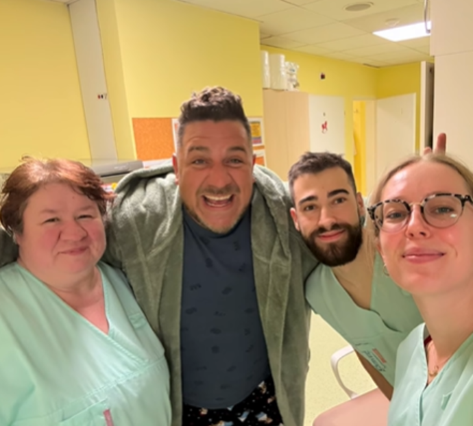 FOTO: Michal Holán měl jít do Všechnopárty, ale místo toho skončil na Homolce. – stránka 3