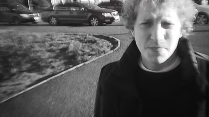 FOTO: Filip Gedeon byl zachycen skrytou kamerou.