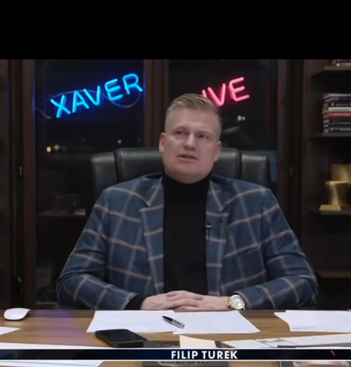 FOTO: Pavel Liška si vystřelil z Filipa Turka. – stránka 21