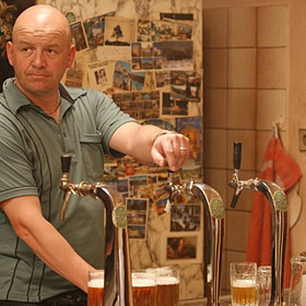 Pavel Nečas v seriálu Okresní přebor.