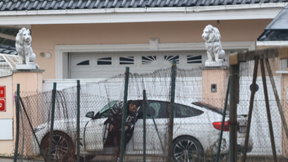 FOTO: Karlos Vémola má po svém propuštění z vazby plno zařizování.