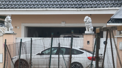 FOTO: Karlos Vémola má po svém propuštění z vazby plno zařizování.