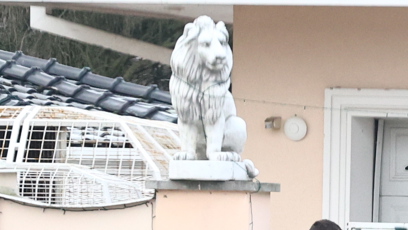 FOTO: Karlos Vémola u svého Vémolandu.