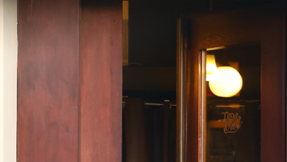 FOTO: Karlos Vémola byl propuštěn z vazby a je stíhán na svobodě.