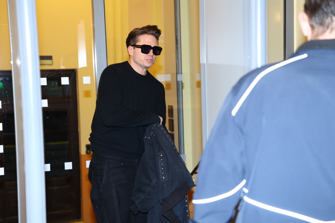 FOTO: Ondřej Brzobohatý opět stanul před soudem kvůli spolu s Taťánou Kuchařovou. – stránka 15