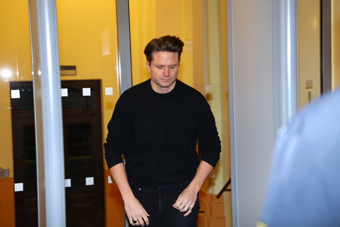 FOTO: Ondřej Brzobohatý opět stanul před soudem kvůli spolu s Taťánou Kuchařovou. – stránka 13