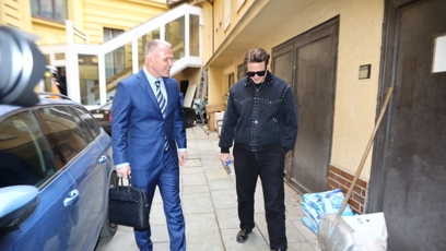 FOTO: Ondřej Brzobohatý opět stanul před soudem kvůli spolu s Taťánou Kuchařovou.