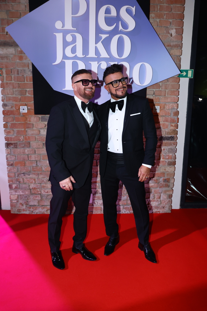 FOTO: Osmany Laffita s partnerem zapózovali na červeném koberci. – stránka 19