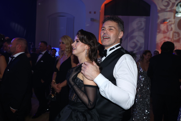 FOTO: Jaromír Jágr si zatančil. – stránka 27