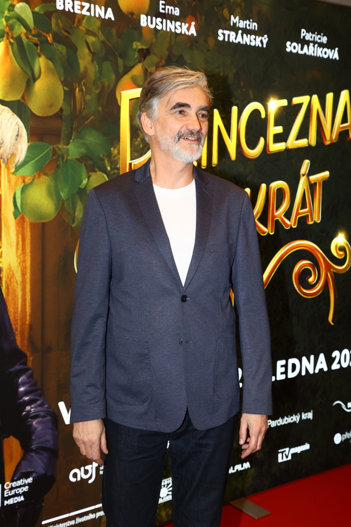 FOTO: Herec Martin Myšička. – stránka 60