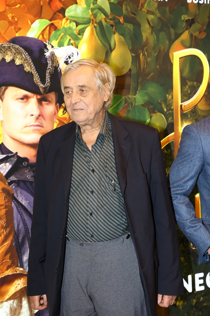 FOTO: Herec Zdeněk Žák. – stránka 48