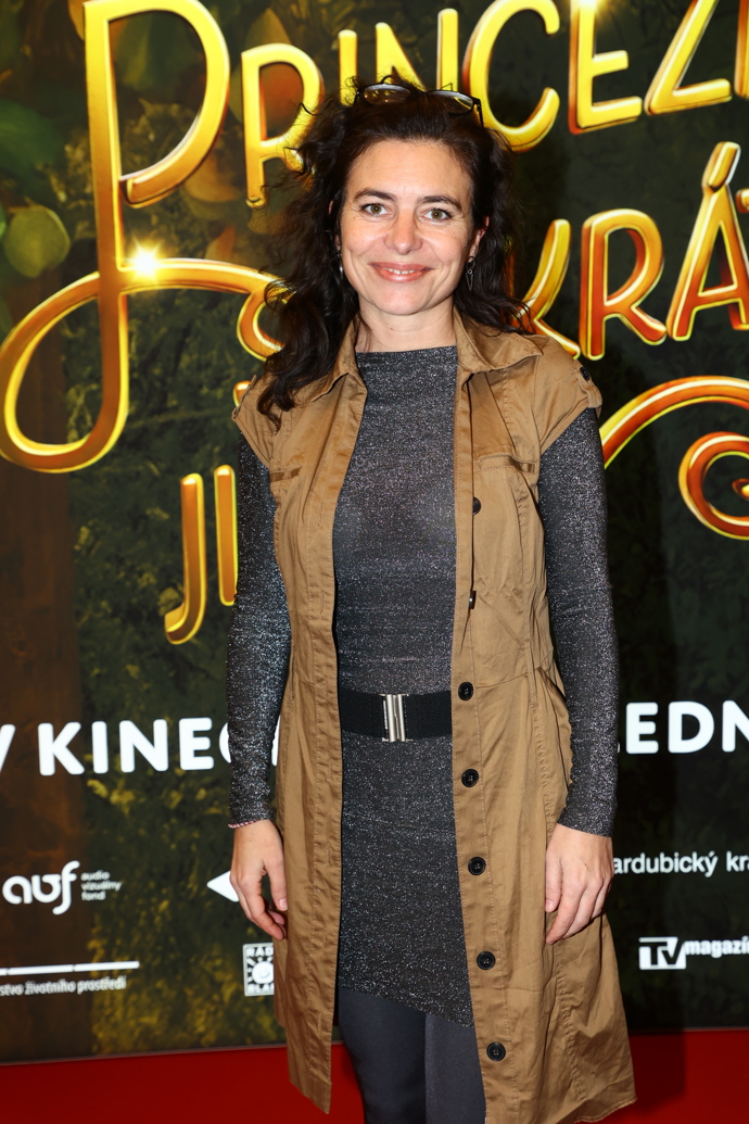 FOTO: Herečka Kateřina Janečková. – stránka 5