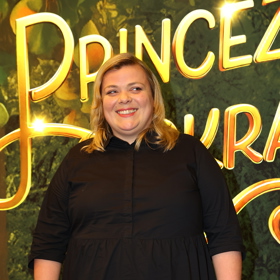 Vysmátá Lucie Polišenská.