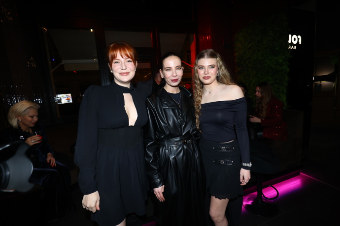 FOTO: Kateřina Bláhová a Debbi Brown s dcerou Andrey Verešové.