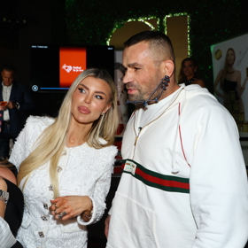 Lela Ceterová a Karlos Vémola spolu ve společnosti. 