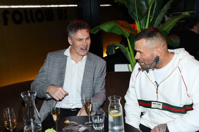 FOTO: Karlos Vémola se bavil s Jaromírem Jágrem. – stránka 4