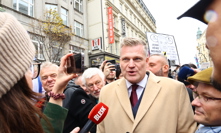 Filip Turek byl na Národní třídě v obležení davu.
