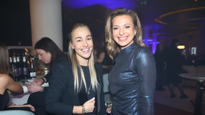 FOTO: Bára Mlejnková s moderátorkou večera Innou Puhajkovou.