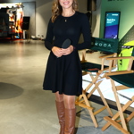 Největším punčochovým omylem jsou ty lesklé tělové. Místo stahovacího efektu přidají opticky na objemu, jako se to stalo i štíhlé moderátorce Inně Puhajkové