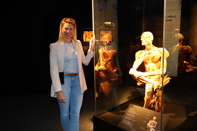 FOTO: Aby zvládla moderování v televizi i trénování na kurtu, pomáhá jí už přes rok chůva.