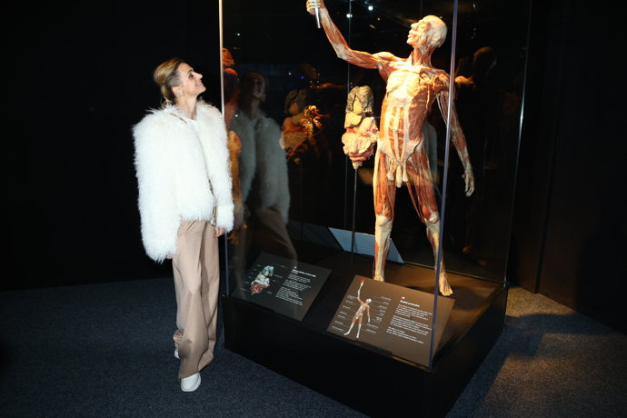 FOTO: Ivana Jirešová zvažuje radikální životní změnu. – stránka 10