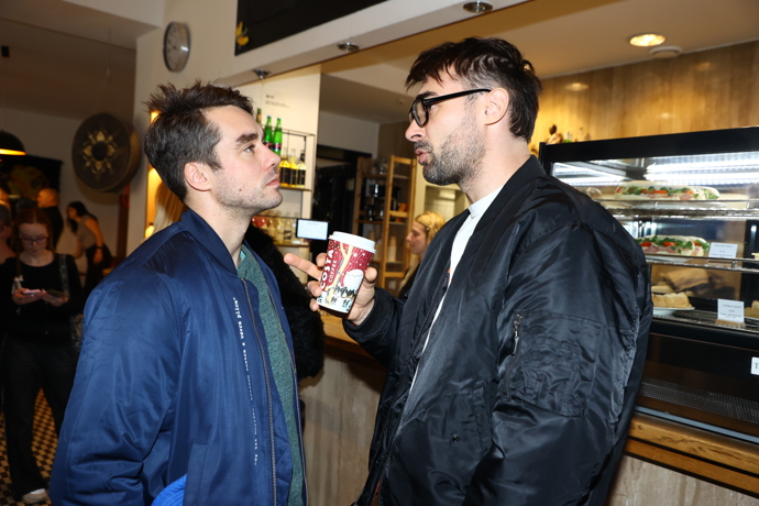 FOTO: Adam Vacula je novou hvězdou kriminálky Odznak Vysočina, na sebe se ale v televizi nedívá. – stránka 7