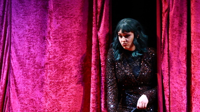 FOTO: Alena Mihulová v představení Opona nahoru.